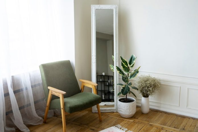 how to use mirrors in home decor placement tips